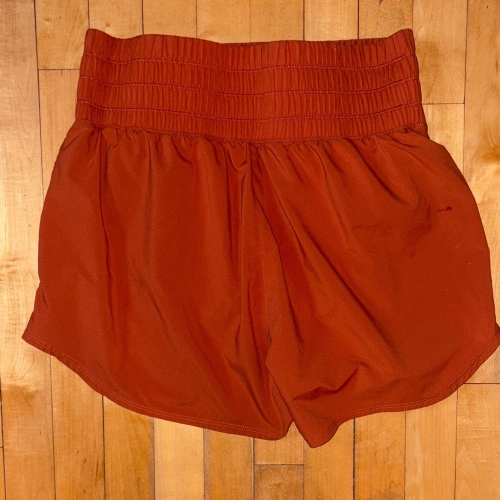 Women’s Nike athletic running shorts - Picture 5 of 5